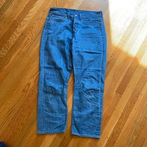 Vintage Levi’s Straight Leg Baggy jeans